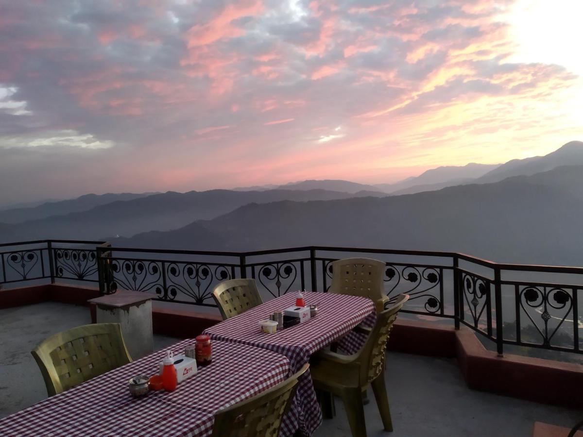 Hotel High Ground Inn Sarangkot Pokhara Extérieur photo