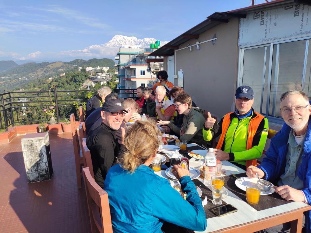 Hotel High Ground Inn Sarangkot Pokhara Extérieur photo