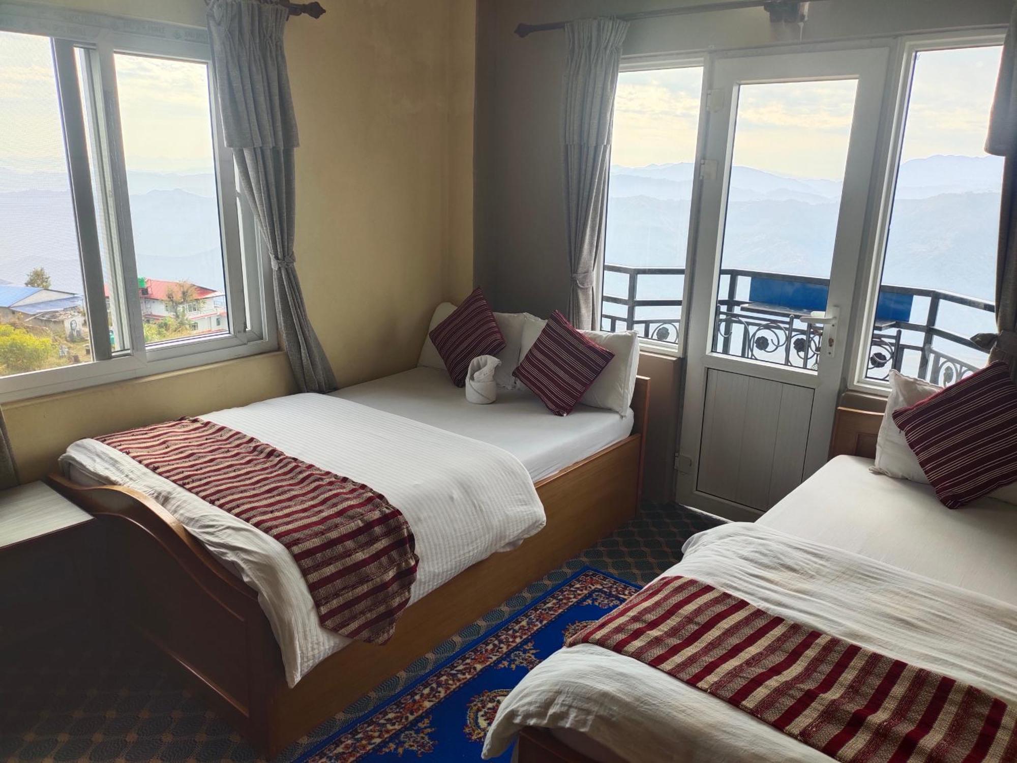 Hotel High Ground Inn Sarangkot Pokhara Chambre photo